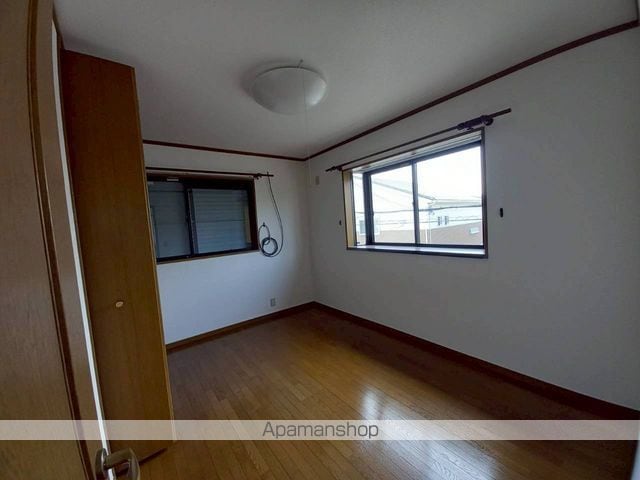 枚方市 2階建 築31年の内装写真