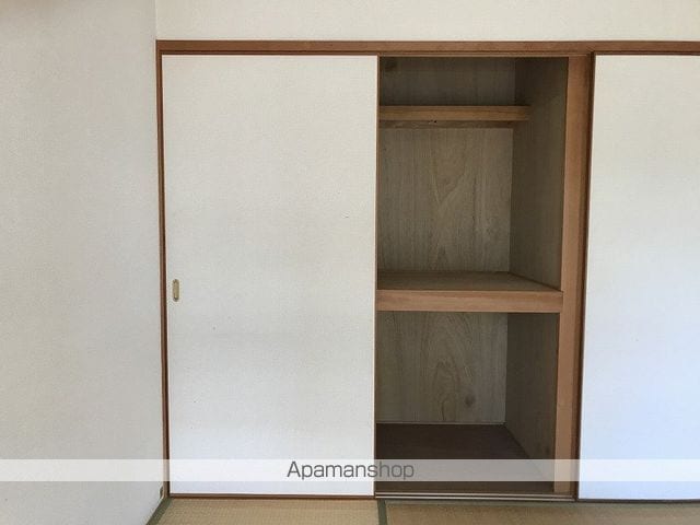 ハイツ鹿持の内装写真