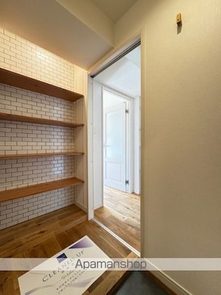 レジディア恵比寿[1R/27.12m2]の玄関