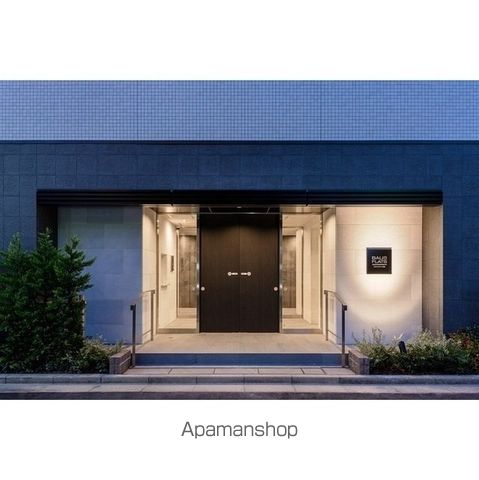 バウスフラッツ住吉の玄関写真
