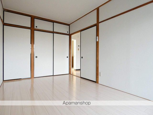 レジデンス曳馬の内装写真