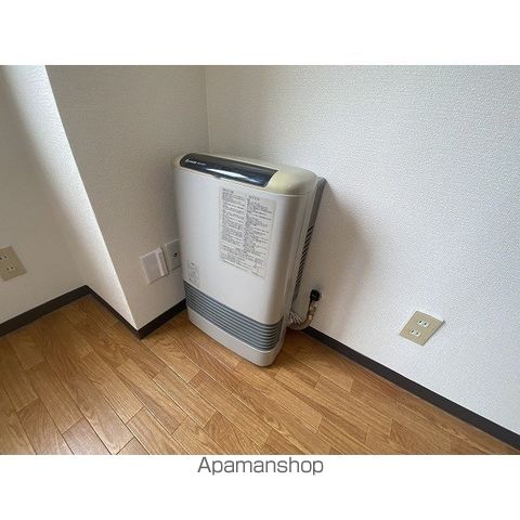 セゾン南1条の内装写真