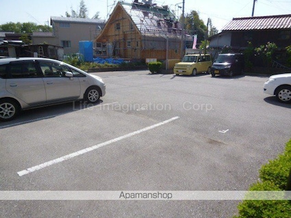 ＧｒｅｅｎＶｉｌｌａｇｅ[1LDK/45.36m2]の駐車場