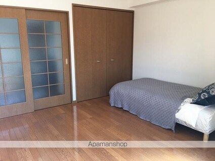 千葉県千葉市中央区中央３丁目[1DK/35.26m2]のリビング・居間1