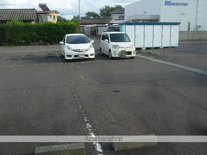 レオパレスグリーンフラワーⅡ[1K/19.87m2]の駐車場