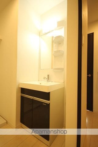 MAISONETIC リバーサイド宇品の内装写真