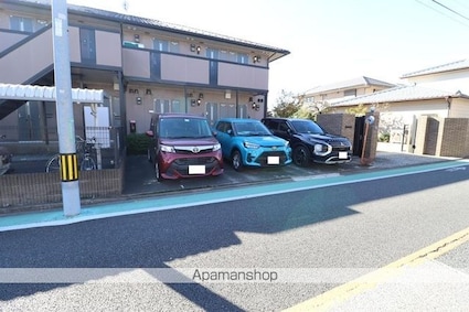 ベルドーラ　Ⅱ[1K/25m2]の駐車場