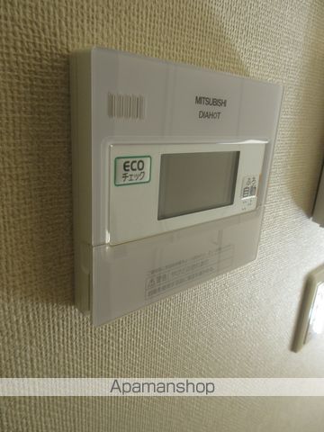 FORECASTLE IIIの内装写真