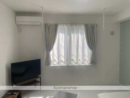 Ｇｒａｎｄ　Ｒａｖｅ　Ⅰ[1K/28.99m2]のリビング・居間3