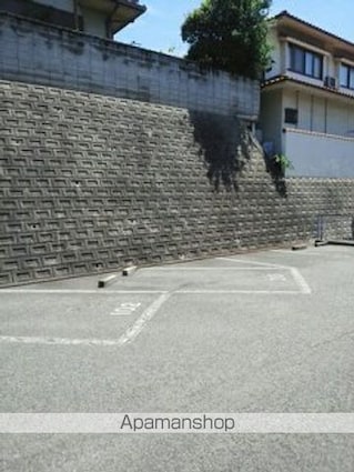 シティハイツ静風[3DK/44.22m2]の駐車場