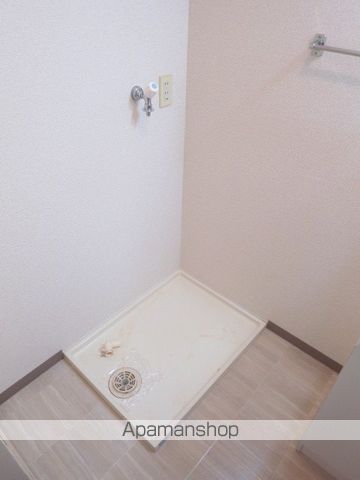 サンシードの内装写真