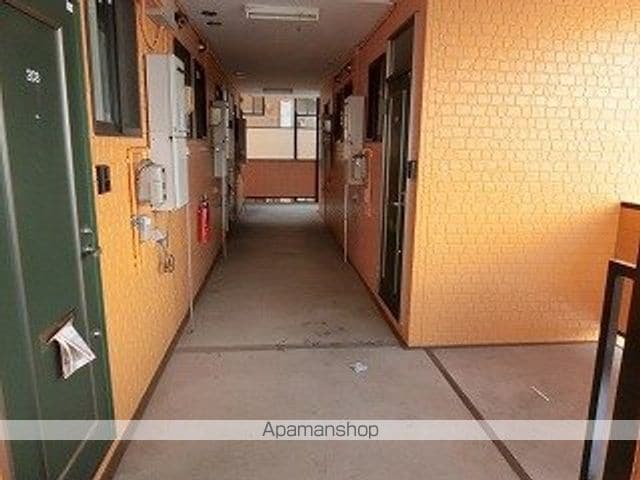 パルティールの玄関写真