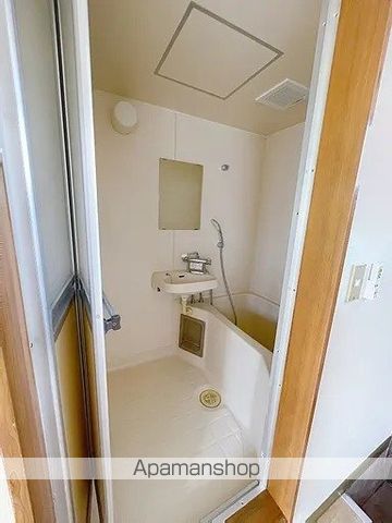 ハイツこやま峰 2号棟の内装写真
