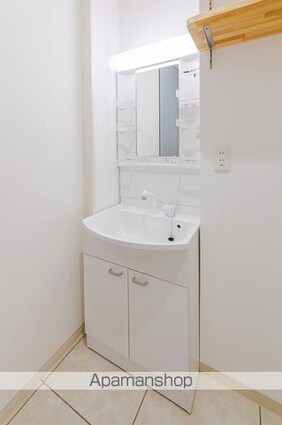 ＨＹＯーＤＯＲＵ木太町Ａ・Ｂ[1DK/33.87m2]の洗面所