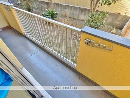 シャトル岡崎[2LDK/50m2]のバルコニー