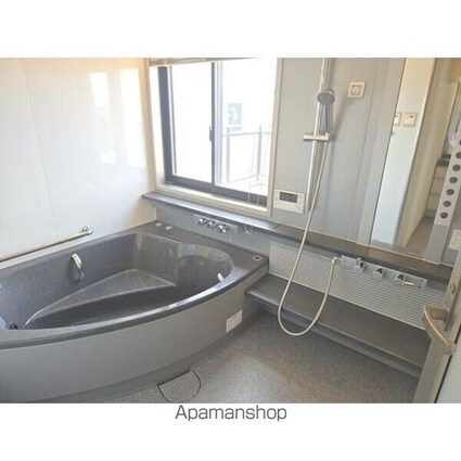 ＴＫボヌール[2LDK/78.23m2]のバス