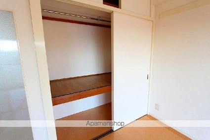 ヤマダビル[2LDK/49.4m2]の収納