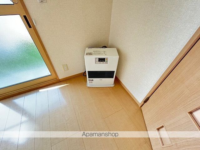 ポアナIIの内装写真