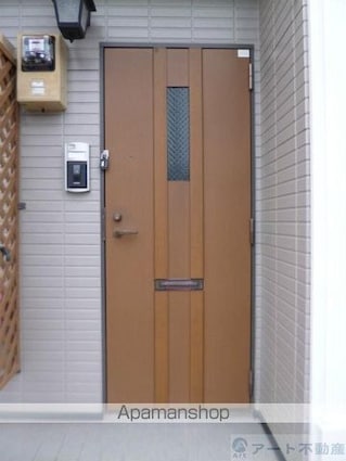 愛媛県松山市山越１丁目[2DK/44.34m2]のエントランス1