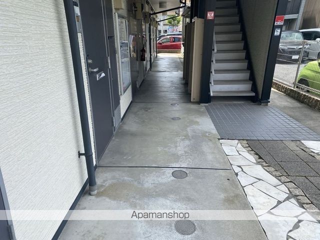 レオパレスイターナル原の内装写真