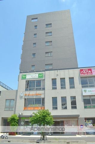 ロイヤルメドゥ北戸田の外観写真