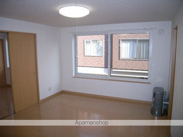 ツインコートプラスティの内装写真