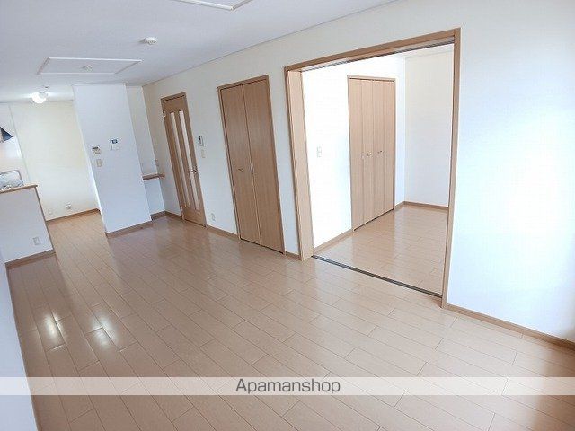エヴァーグリーン アース 21の内装写真