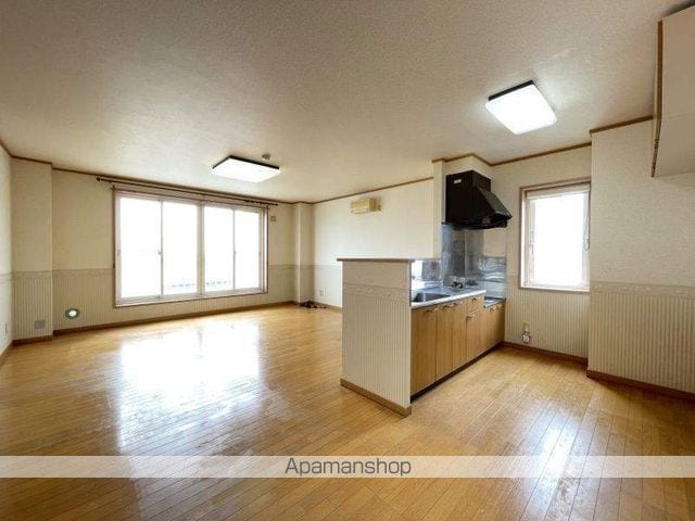 レジデンス・シーコーストIの内装写真