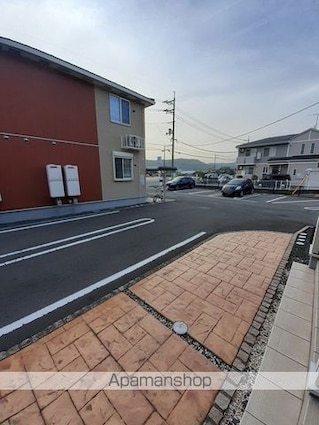 アン　フルールＢ[2DK/45.89m2]の駐車場
