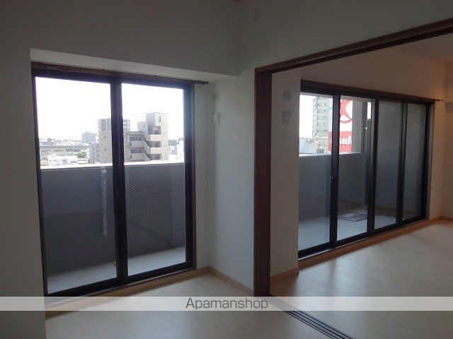 リバーズマンション長住の内装写真