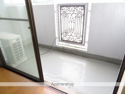 リモーブル旭ヶ丘[1R/22m2]のバルコニー