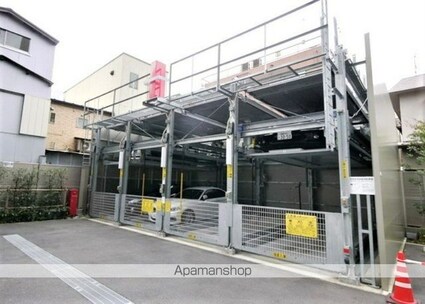 パークアクシス赤塚[1R/25.16m2]の駐車場
