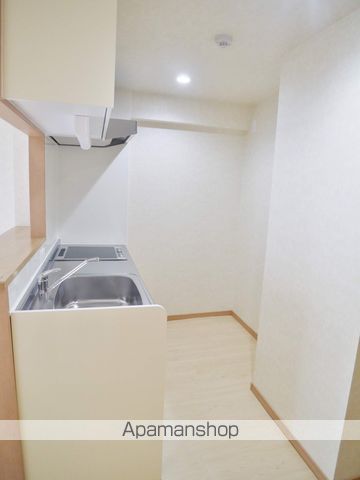 ウイング21中山下IIの内装写真