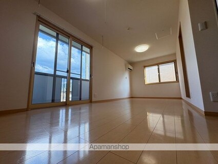 ＫＮＫＳ　ステラ[1K/32.63m2]のリビング・居間