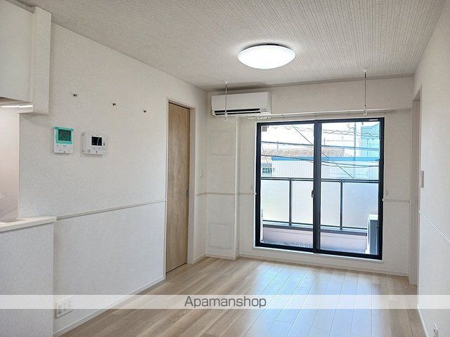 カーサ・ヴェルデの内装写真