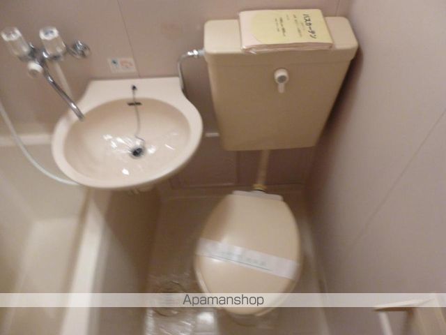 ヴィラ田辺2号館の内装写真