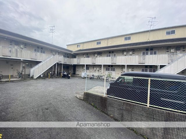 ライフステージ1番館の玄関写真