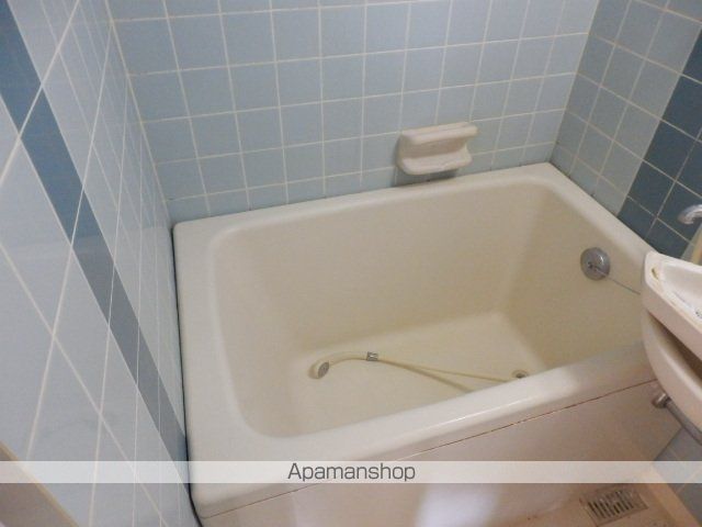 サイレンス医大前の内装写真