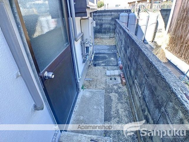 松山市 1階建 築54年の内装写真