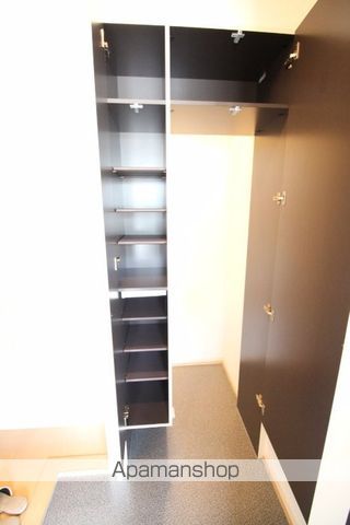 グラン・ノーブル C棟の内装写真