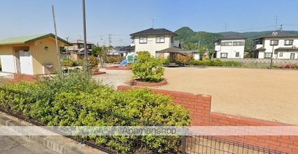 香川県高松市檀紙町[2LDK/54.07m2]の周辺5