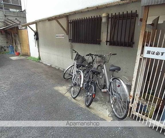 新橋ハイツの外観写真
