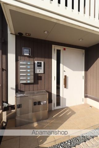 PARASの玄関写真