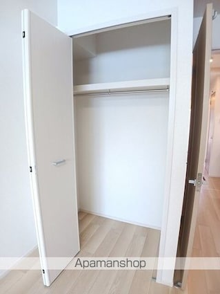 ウエスト　コミタリアⅢ[1K/27.02m2]の収納
