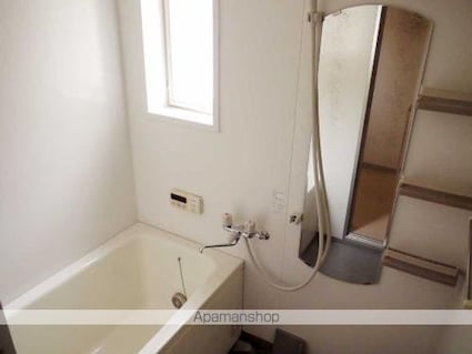 クレーリュ・ド・リュンヌ[2LDK/67.01m2]のバス