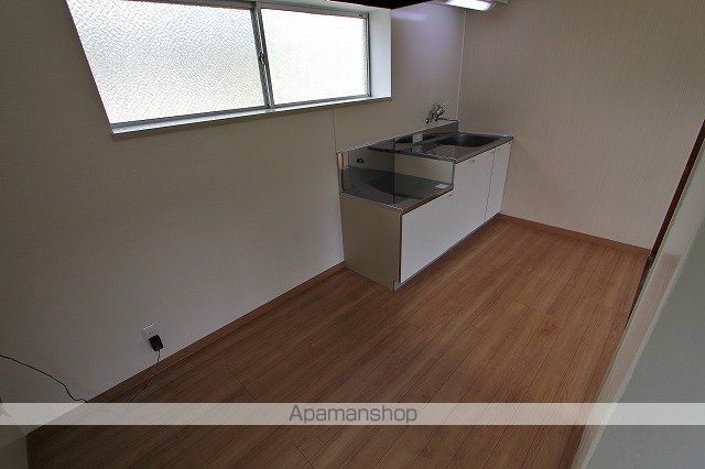 岩倉マンションの内装写真