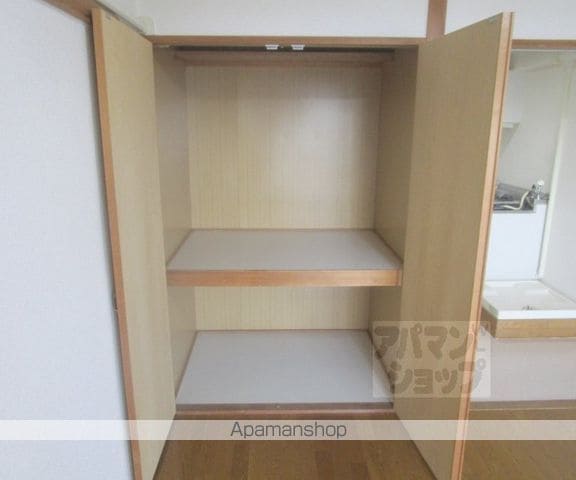 メイプル渡辺Iの内装写真