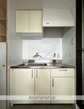 ドルフ３[1R/21m2]のキッチン