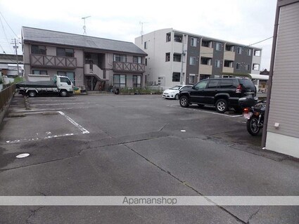 コーポ金井戸　北棟[3DK/56.19m2]の駐車場1