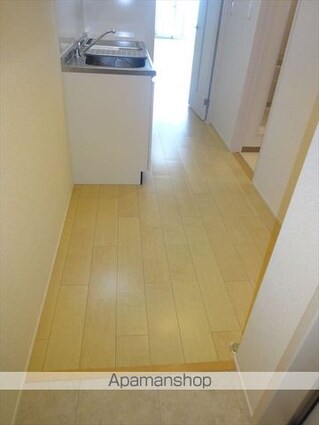 和歌山県和歌山市黒田[1K/31.2m2]の玄関